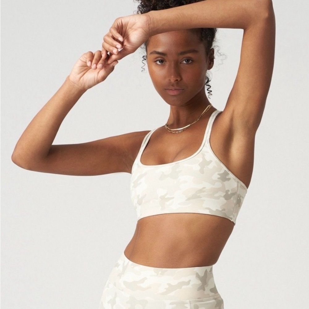 NWOT All Access By Bandier Strappy Chorus Bra In Sand Camo/Cream S/P